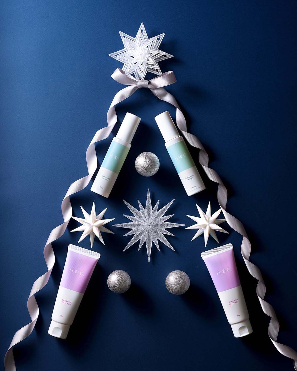 hwg_neostyle's tweet photo. 今日は #クリスマスイヴ 🎄
週末も重なって、楽しみも倍増☺️🎶

特別な日のお出かけもハウジーでお洒落して✨
イルミネーションにも負けないぐらいキラッキラなツヤ髪に💇‍♀️

皆さまに素敵なクリスマスが訪れますように🐊🦄🎅

https://t.co/xmG3tCoTZf
#EXIT #HWG #xmas #クリスマス https://t.co/OeAPeBfjcJ