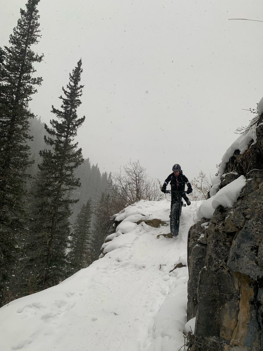 MsAngelPE's tweet photo. Getting ahead of the deep freeze! #GetOutThere #fatbikefun #exploremore #kananaskis #holidayseason https://t.co/qNFa8ALM8f