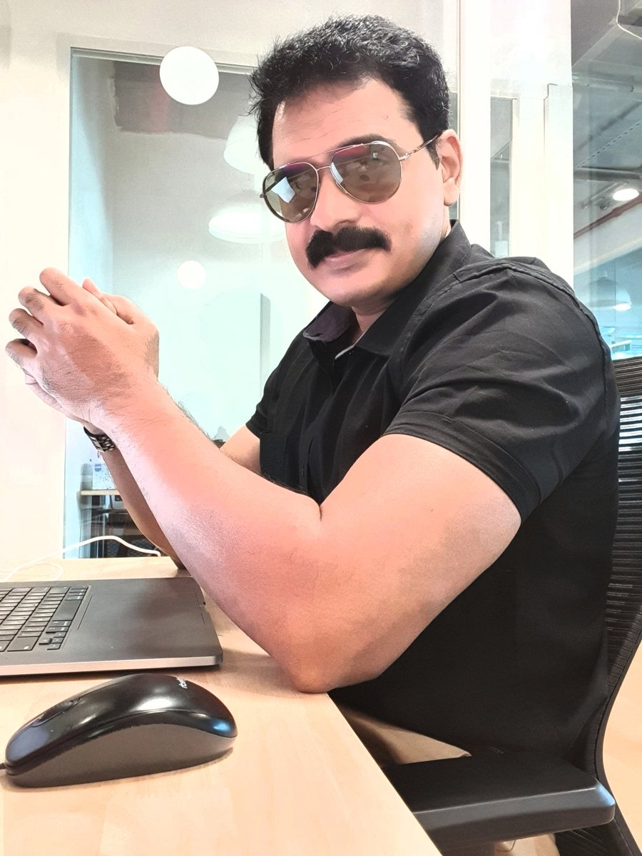 Pavanpakala007's tweet photo. Write it on your heart that every day is the best day in the year https://t.co/TBR44uzrVP
