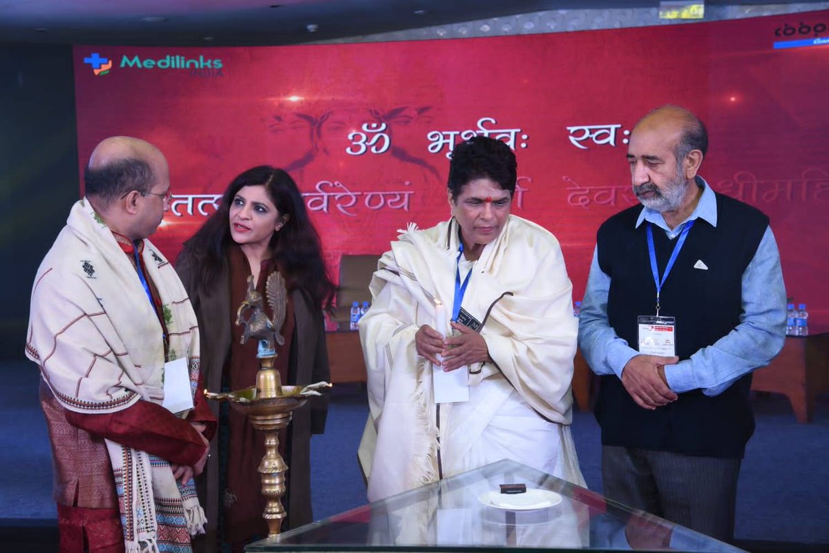 dutta70's tweet photo. #ChiefGuest at this #NationalConference at the #ParkHotel #NewDelhi on 18th Dec 2021 of #Medilinks and #BrandCouncil Ratings . Dr Suvrokamal Dutta . Renowned Right Wing Media Think Tank . https://t.co/lpxZZm8pVY