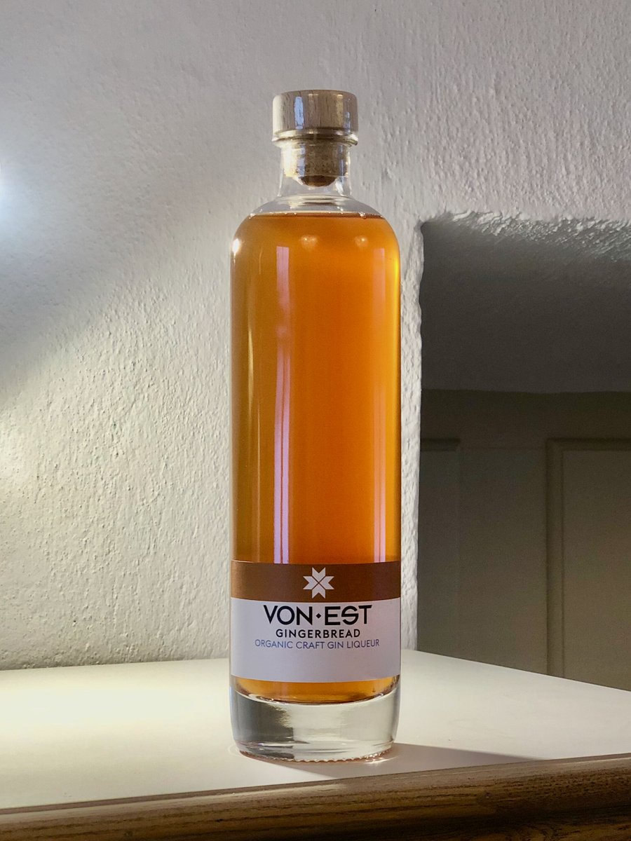 von_estonia's tweet photo. A bottle of VON EST Gingerbread Organic Craft Gin Liqueur under the Christmas tree is our present to ourselves this year. A limited edition release, especially for the winter season.

#organic #gingerbread #craft #spirit https://t.co/Gs2MI7bh7u
