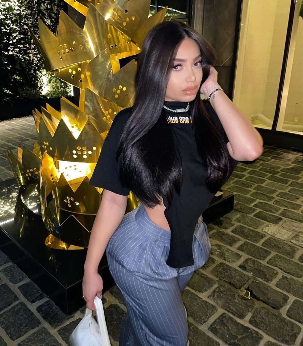 DonskiRos's tweet photo. 🖤🔥💋 https://t.co/kw8UYF4NoW