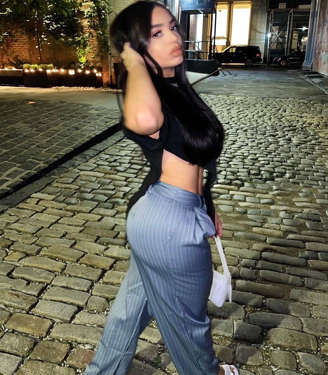 DonskiRos's tweet photo. 🖤🔥💋 https://t.co/kw8UYF4NoW
