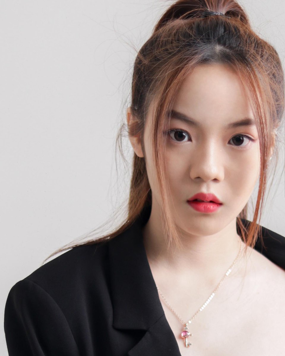 Saturnaliaday48's tweet photo. [Keep looking, I’m doing good 🖤🤍]

ดูรูปอื่นๆเพิ่มเติมและติดตามซัทจังได้ที่ --->
FB: https://t.co/d2kiCJJRzR
IG: https://t.co/5hTSzvwNak

#SatchanBNK48
#BNK48
#FriendlySaturn https://t.co/Yc12fqkeq8