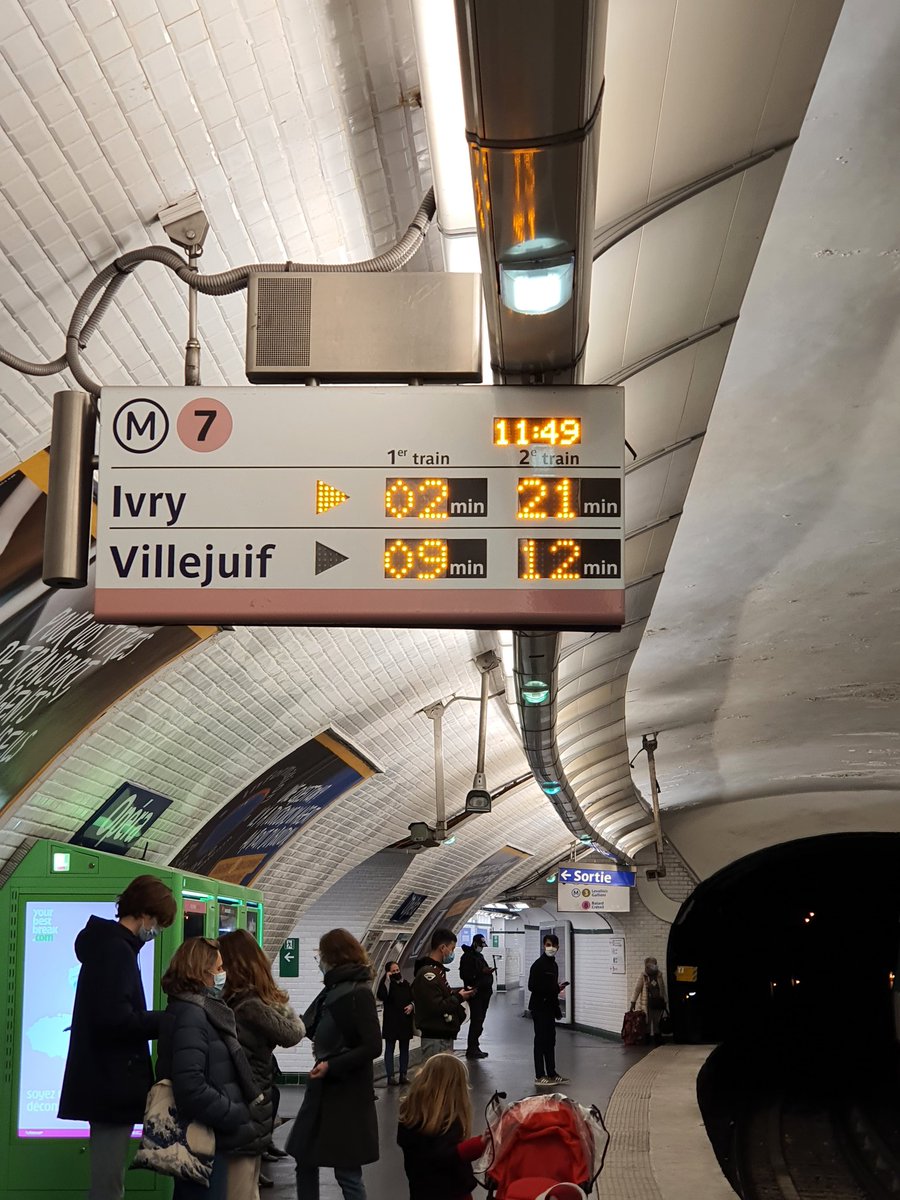 mareebasse441's tweet photo. Trafic vert.

Vous vous rendez compte @RATPgroup @IDFmobilites que vous demandez à des usagers d'attendre 19min en pleine journée pour rentrer chez eux sur @Ligne7_RATP ?

C'est la SEULE ligne de tout le réseau où l'on voit ça.

Du délire.

@usagers_ligne7 https://t.co/jXYW3n058V