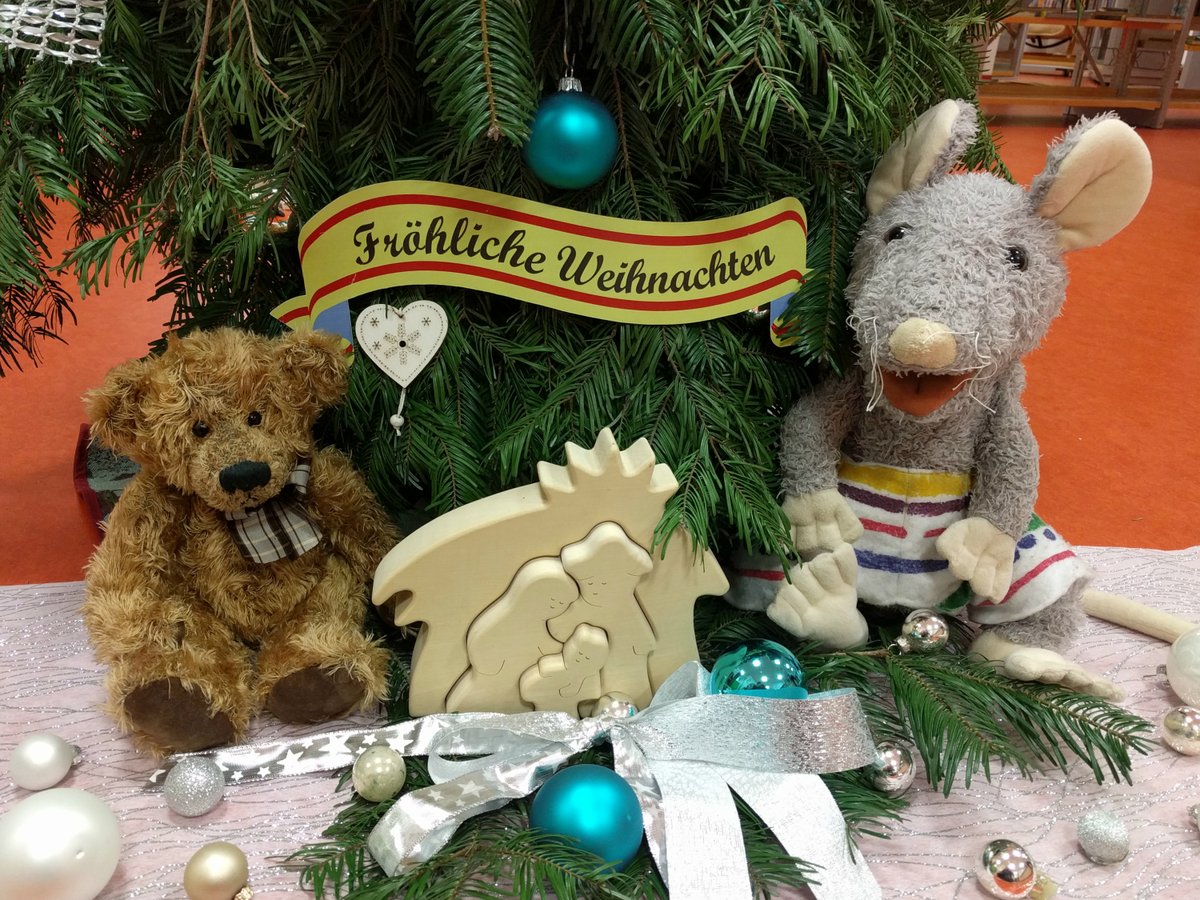 BibStMarien's tweet photo. Fröhliche Weihnachten
Die Bibliothek St. Marien wünscht ein schönes und vor allem besinnliches Weihnachtsfest und einen guten Rutsch ins neue Jahr!
#Bibliothek #StMarien #weihnachten https://t.co/tvSjqAoew5