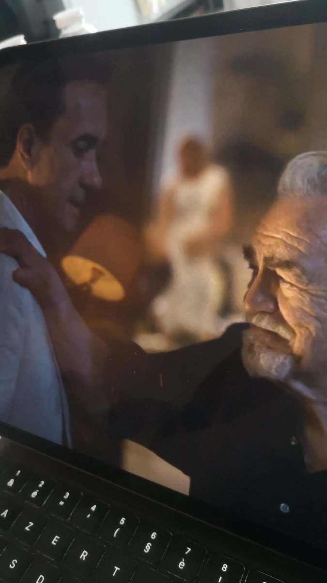 fframbot's tweet image. Ce dernier episode de Succession... 😍