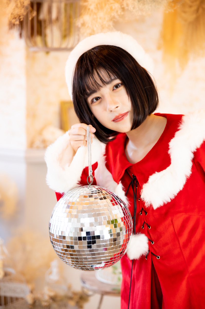 birezon8's tweet photo. Model：@RRRingo_0221
#portrait #photography #CANON #5D4 #大阪 #ポートレート #osaka #りんご #JK #カメラマンさんと繫がりたい #モデルさんと繋がりたい #サンタコス #クリスマス #Christmas https://t.co/TiLJ5rhYVX