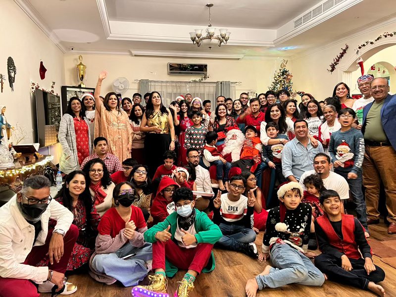 nvg_8409's tweet photo. Once again the Jingles have come back together! We had Uncle Rajiv &amp; Aunty Jessica to invite us to a Christmas party yesterday and it was so fun. Hopefully next year we get to start caroling again❤️ @viji52140244 @Advait31480826 @Fatima_Martin @ChristineDeNor1 @JayarajVenetia https://t.co/MftCoe6qRx