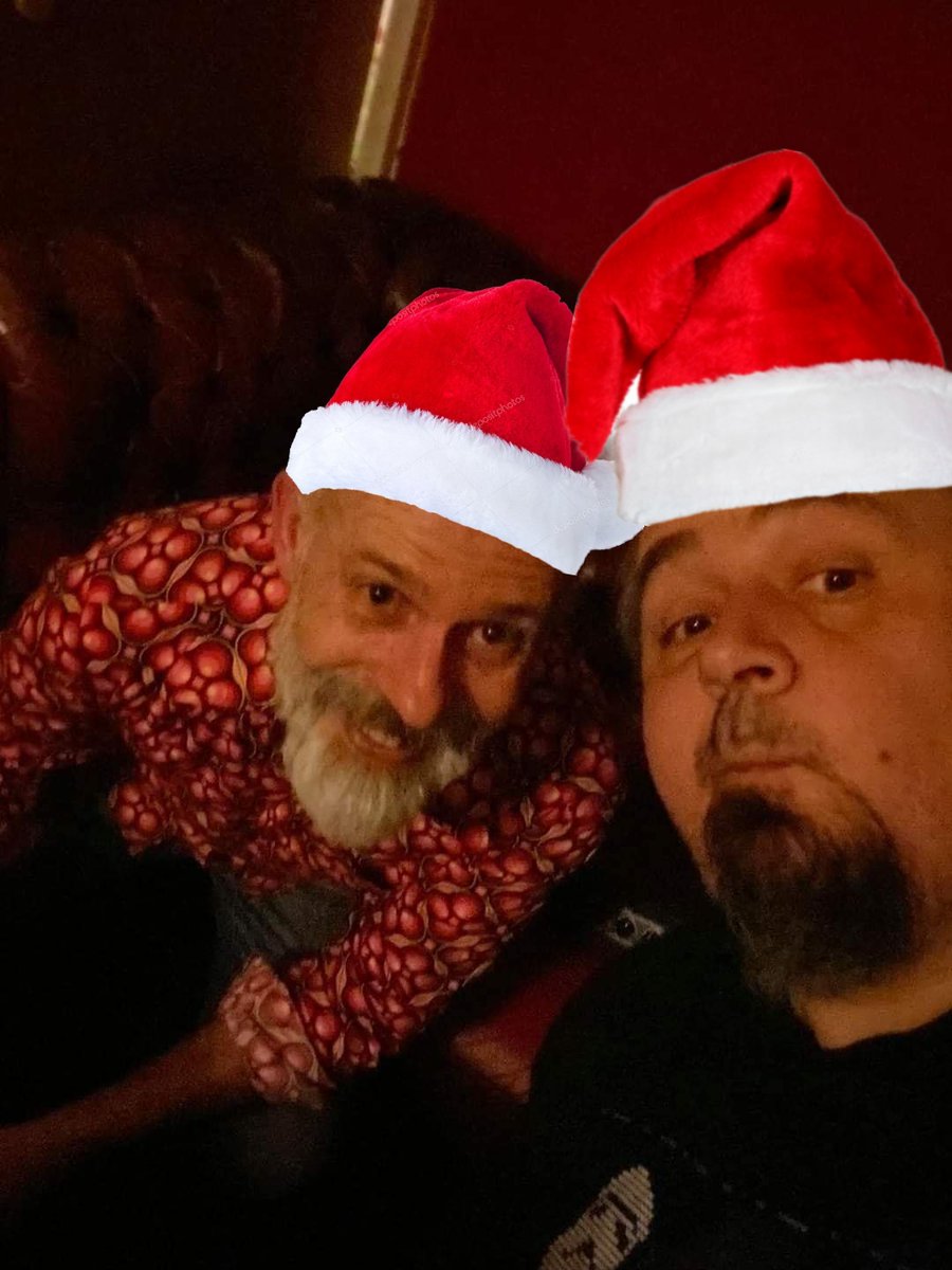 Merry Covidmas one and all 
It's been a shit year for many 
Let's smash 2022 !! 
All our love to you and yours and thank you for your support year on year 🙏