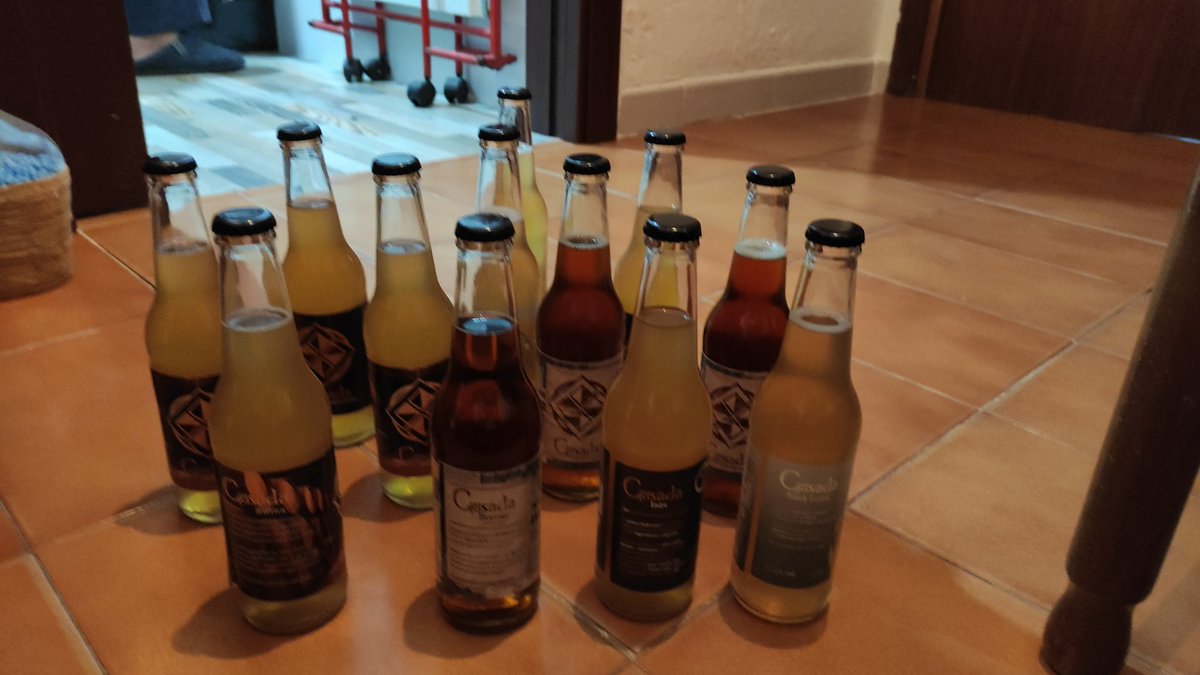 Gran atención de <a href="/ESPUMACervezas/">ESPUMA - Cultura Cervecera</a> , rapidez en la entrega tras corregir el error. Ganas de que mi familia pruebe la hidromiel y probar la beeter y la Black Lorca! <a href="/CrisadaArtesana/">Crisada Artesana</a> Muchas gracias por el esfuerzo y el buen embalaje!