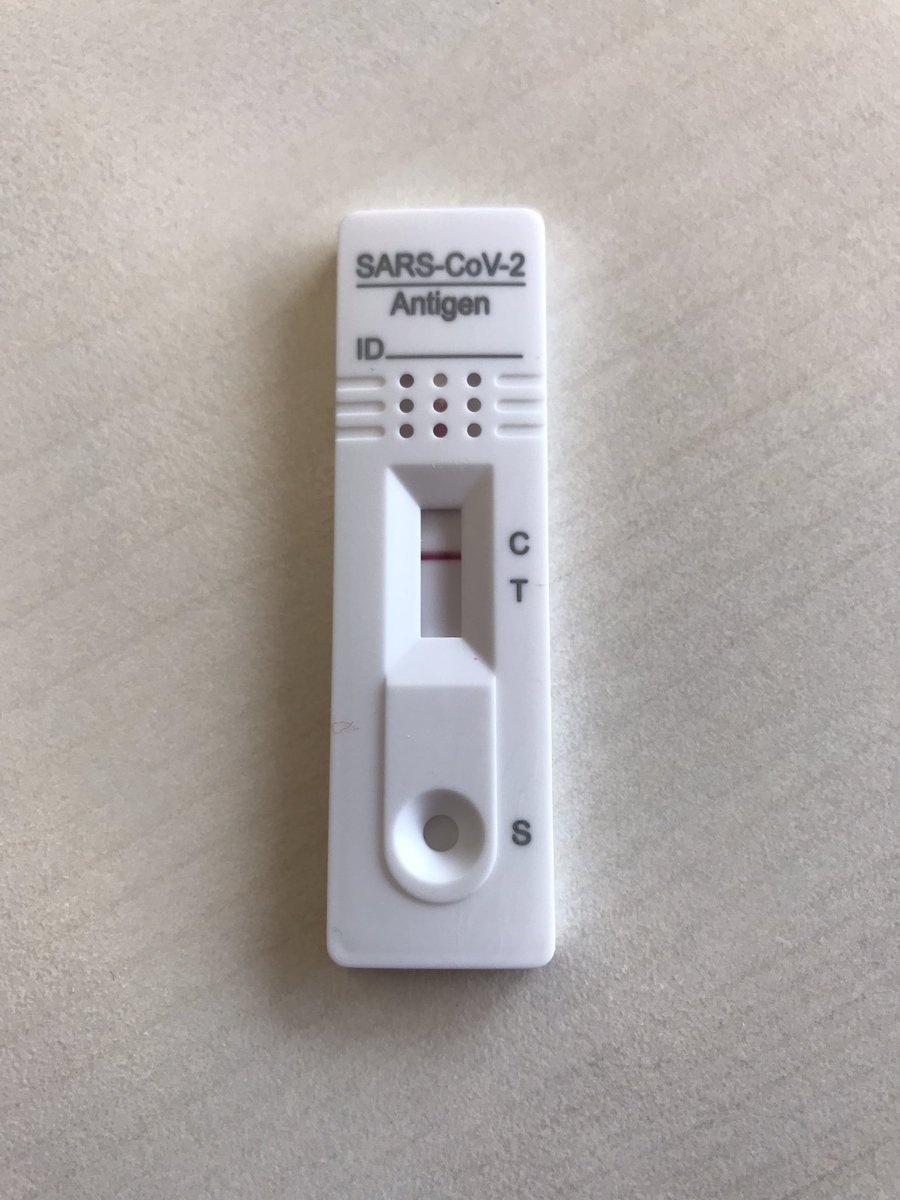 La photo la plus à la mode du moment 😂
#safe #JOYEUXNOEL