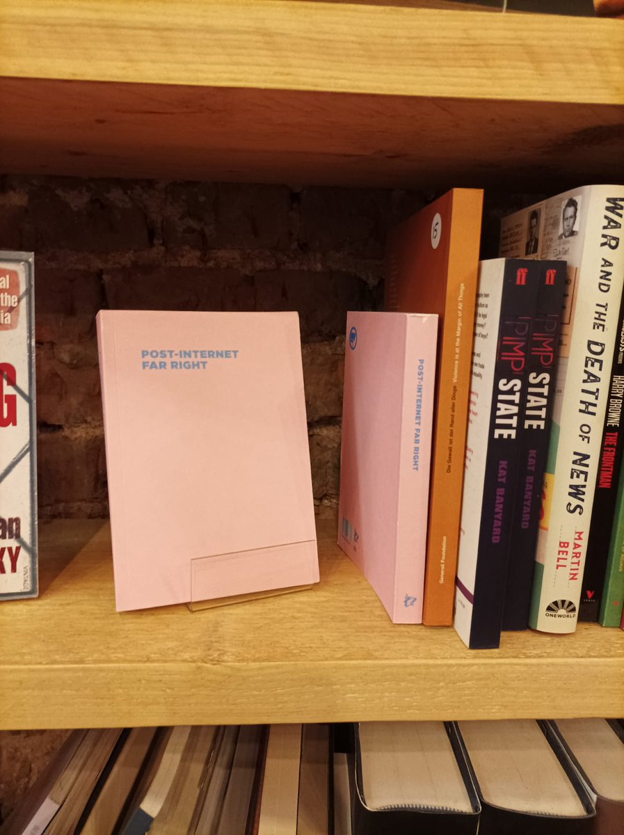 dogsectionpress's tweet photo. One of the authors spotted in Post Internet Far Right in @wbphull in their home town…
#allgoodbookshops https://t.co/qY9AuzRuHy