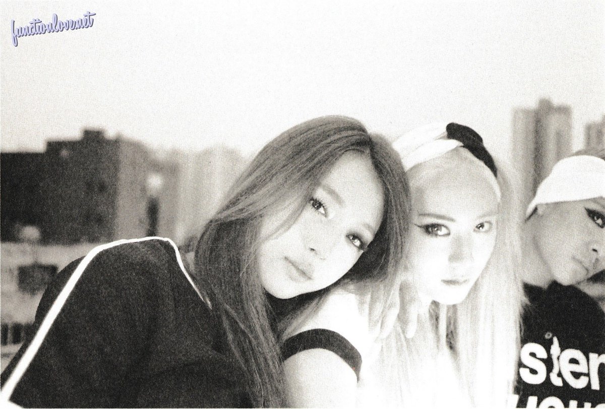 #KRYSTAL #SULLI #에프엑스