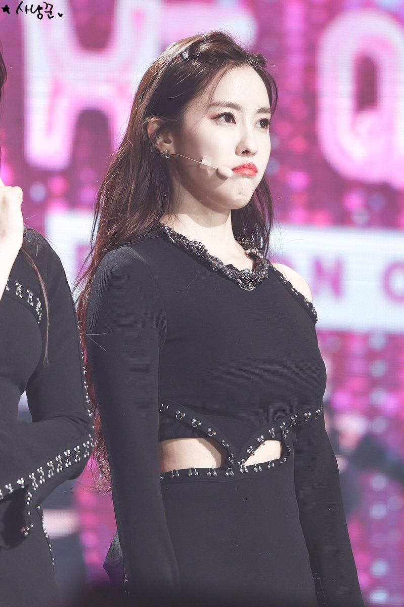 Starhunter_Hyom's tweet photo. @b89530 #효민 #HYOMIN @b89530 🖤

📎 https://t.co/kQBmGBRmWk https://t.co/liiDgNPhxF