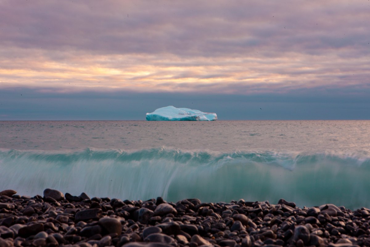DRDC_RDDC's tweet photo. Taking in the stunning scenery in Canada’s Arctic while contributing to research supporting #CAF operational readiness is just one of the advantages to working for Defence Research and Development Canada. #ArcticScienceMonth #DefenceScience https://t.co/fZWsZGJIgk