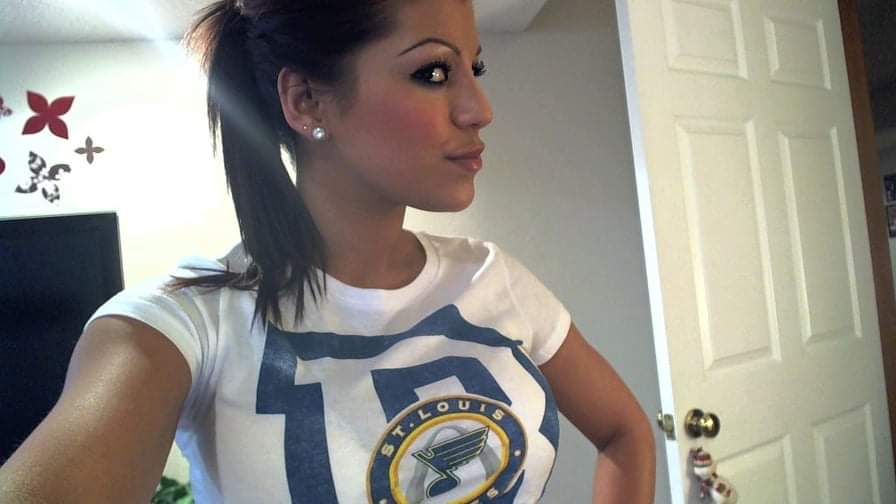 AnamaRoberte's tweet image. Jolie