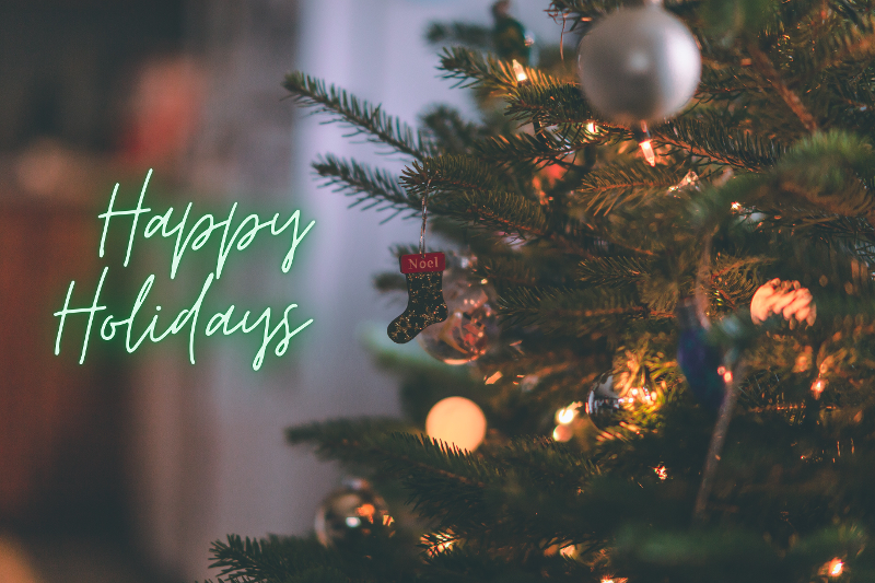 LegalQApp's tweet photo. Happy holidays to you and yours from the LegalQ team.
#happyholidays #holidayseason #holidays2021 #accesstojustice #legalservices https://t.co/67f3Xj10c3