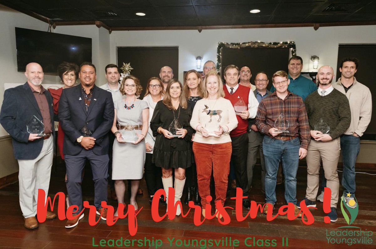 LeadershipYOU's tweet image. Merry Christmas from Leadership Youngsville Class II! 🎄🎅🎁 #leadershipyoungsville #cultivatingleaders #youngsville #wherelifeissweeter #merrychristmas