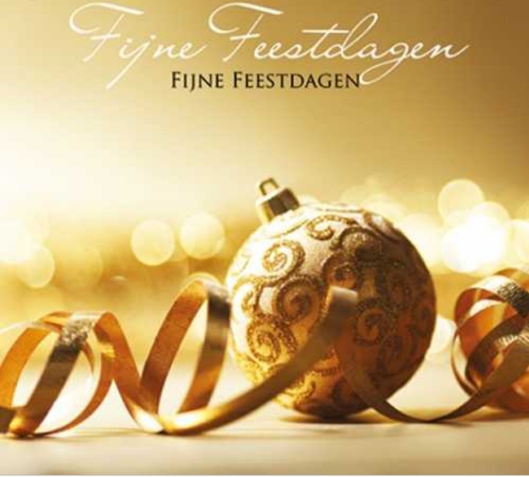 Phidra's tweet photo. Phidra wenst iedereen FIJNE FEESTDAGEN! Lekker genieten, maar blijf voorzichtig! 🎅🎄❤ https://t.co/OlFENkrI78
