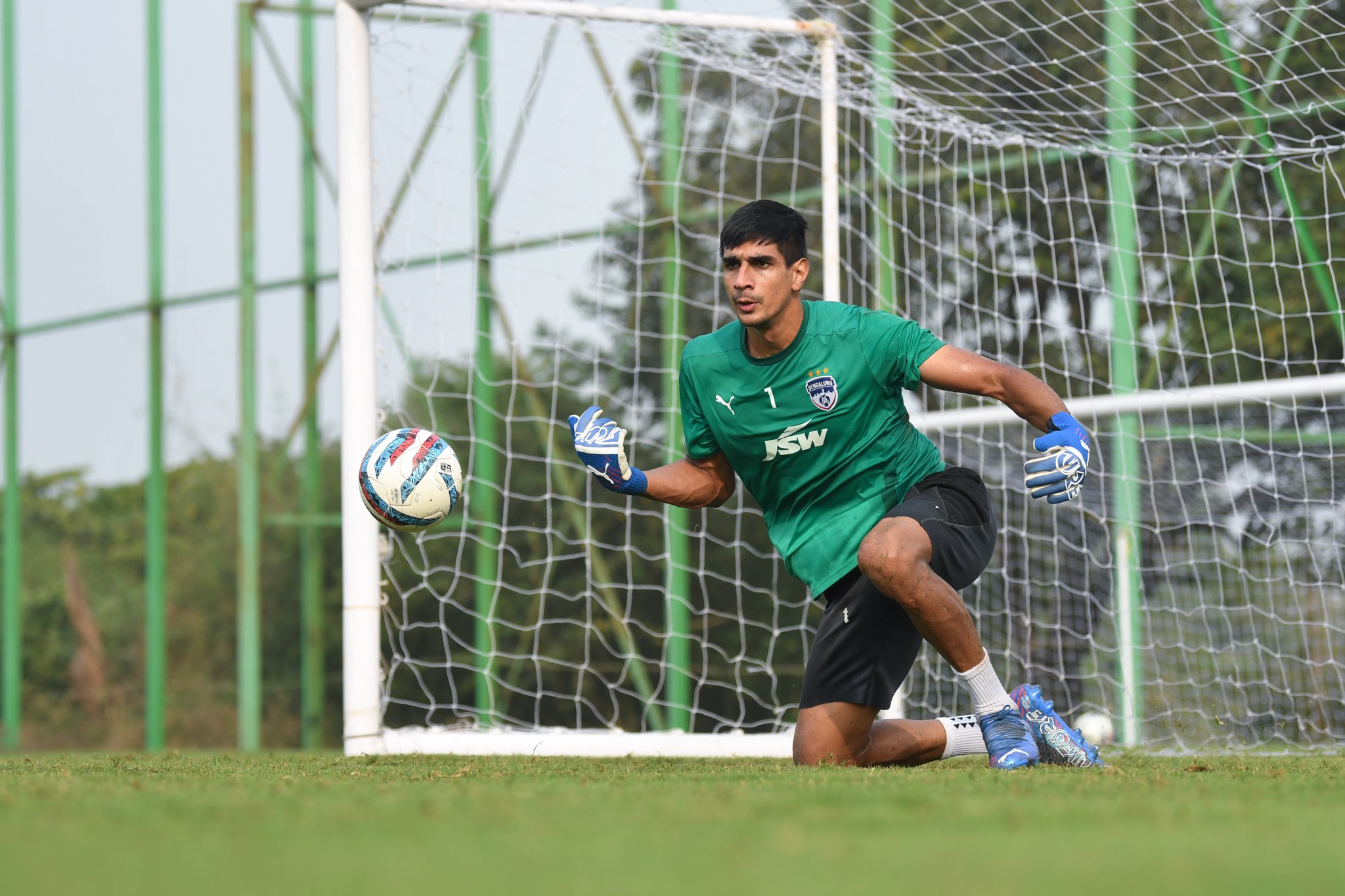 ISL Season 8 LIVE: Top five contenders to win the Golden Glove award this seasonISL Season 8 LIVE: Top five contenders to win the Golden Glove award this season