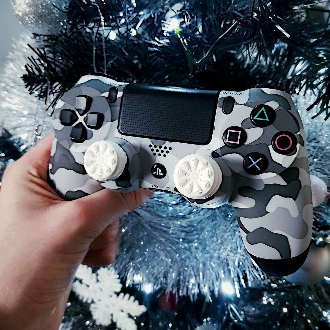Tagga un amico a cui vorresti regalare le nostre levette KontrolFreek Galaxy 

#Natale2021 #KontrolFreek #SteelSeries #KontrolFreekIT