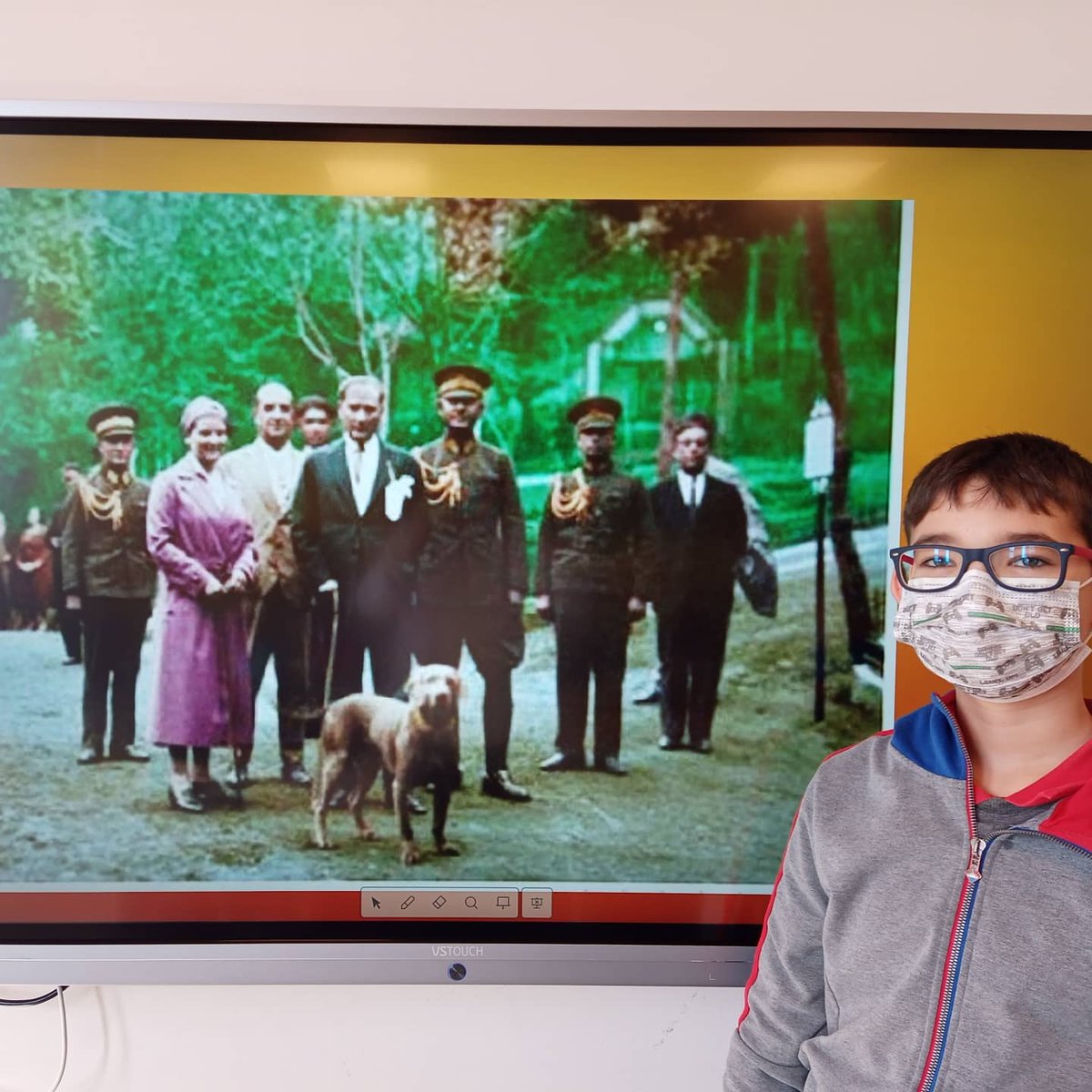 6. sınıf öğrencilerimiz Atatürk'ün bilinmeyen özellikleri ve eğitime verdiği önem ile ilgili sunumlarını sınıf ortamında sundular.💫 <a href="/ugurludural/">TÜLAY UĞURLUDURAL</a> <a href="/aokbuyuk/">Arzu Ok Büyükoğlu</a> <a href="/EdaPekcetin/">Eda Keskin</a> <a href="/erel_begum/">Begüm Erel</a> <a href="/BkHacerYD/">Hacer Yavuz Damarlı BK</a> <a href="/turkcehulya/">Hülya Öztürk</a> <a href="/bk_tekirdag/">BK Tekirdağ Kampüsü</a> 💙❤️