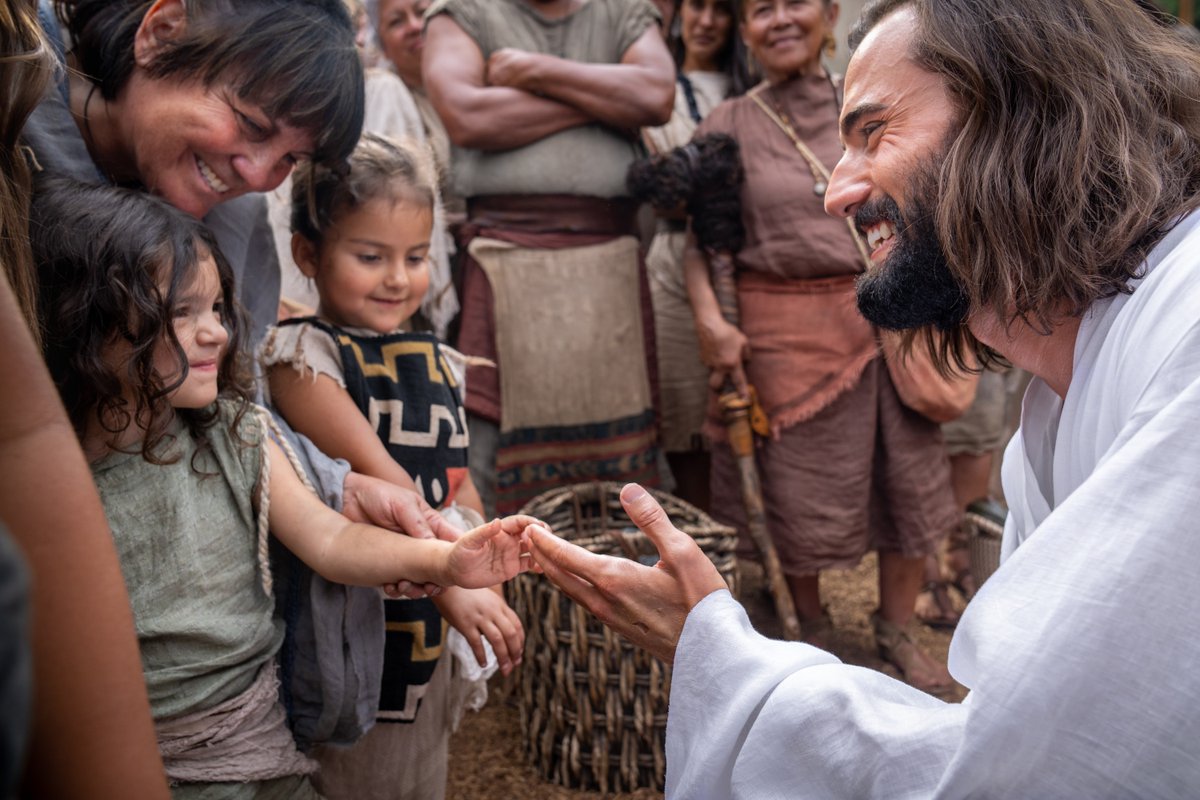 He came. 
He loved. 
He saved. 
 
What's one way you can share His love with someone else today? #LightTheWorld