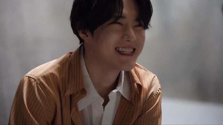 StreamForKJM's tweet photo. 50 more days.
We’ll see you very soon ￼
We hope you enjoy your Holiday! ￼￼

#기쁘다_준면오실날_50일남았수호
#SUHOlidays_D_50
@weareoneEXO #SUHO https://t.co/pSpKhoWmlq