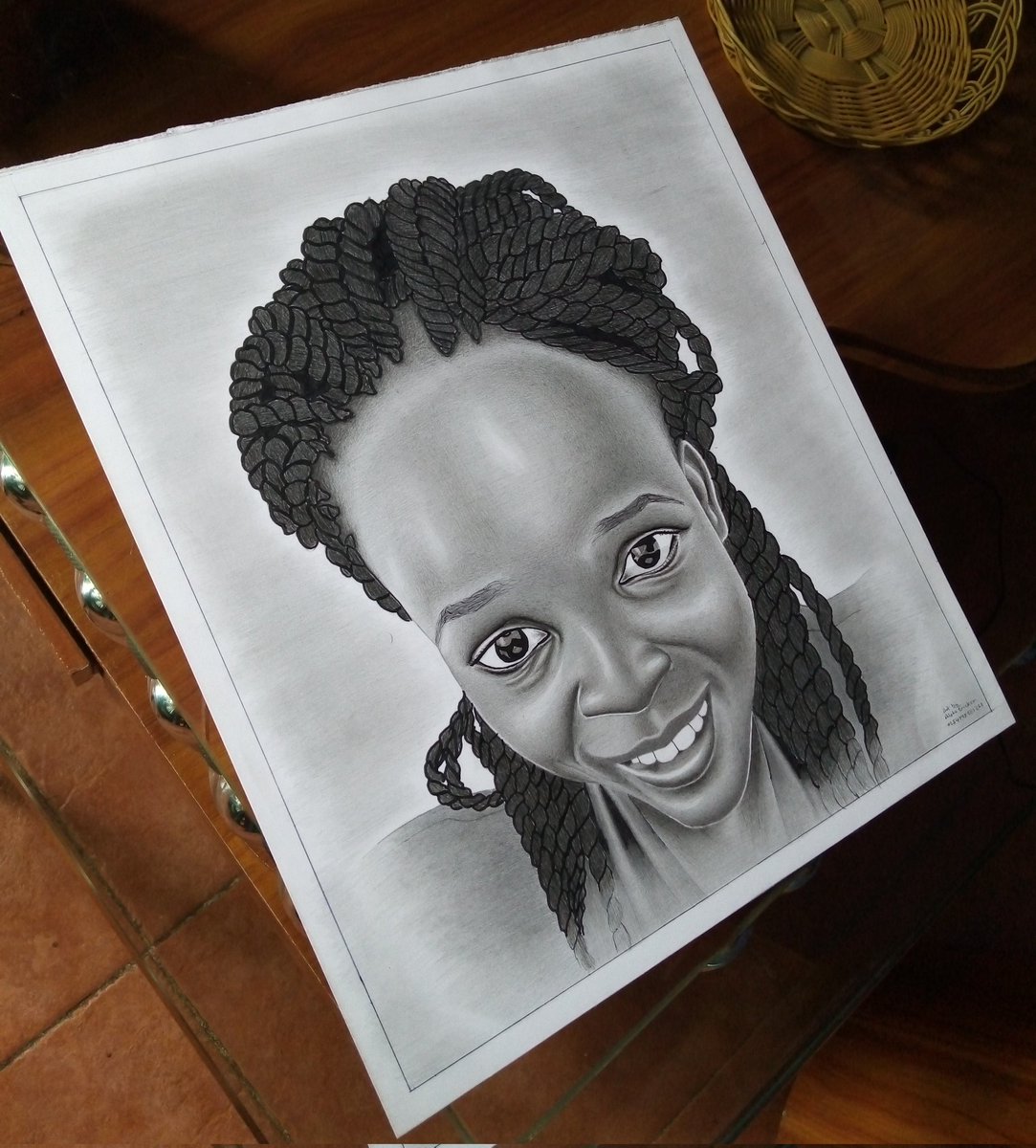 AlphaErickson3's tweet photo. Surprise your loved one with quality handdrawn portraits. @4k/head for pencil portraits and @5k/head on colored pencil portraits.
Kindly whatsApp to place order +254 798 881 261 https://t.co/G7fcRyQ7mz