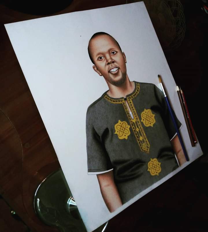 AlphaErickson3's tweet photo. Surprise your loved one with quality handdrawn portraits. @4k/head for pencil portraits and @5k/head on colored pencil portraits.
Kindly whatsApp to place order +254 798 881 261 https://t.co/G7fcRyQ7mz