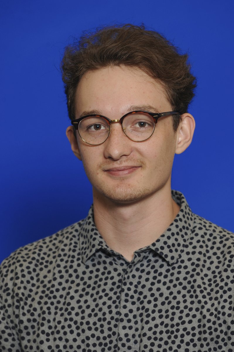 UTHealthSA_GSBS's tweet image. Jordan Ortman won “best poster award” at the @ABRCMS (#ABRCMS2021) for his poster on the effectiveness of #CognitiveBehaviorTherapy for veterans &amp;amp; military members with #PTSD. (@strongstar_ptsd)

Read more: utbiomed.com/jordanortman