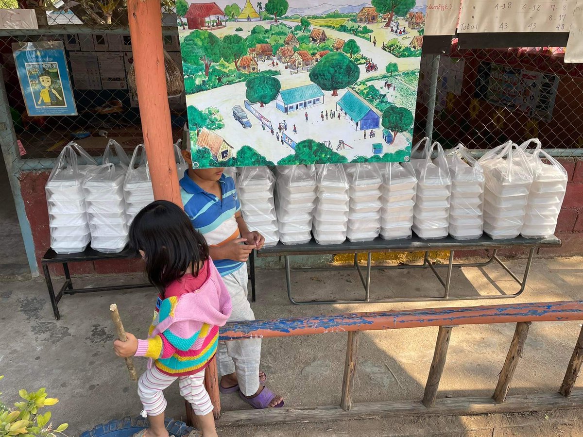 Best Busayapa tweet media