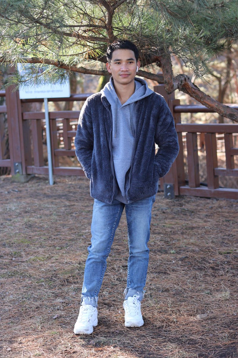 រាត្រីសួស្ដីបាទ😍ស្អែកដើរលេងណាខ្លះបងប្អូន