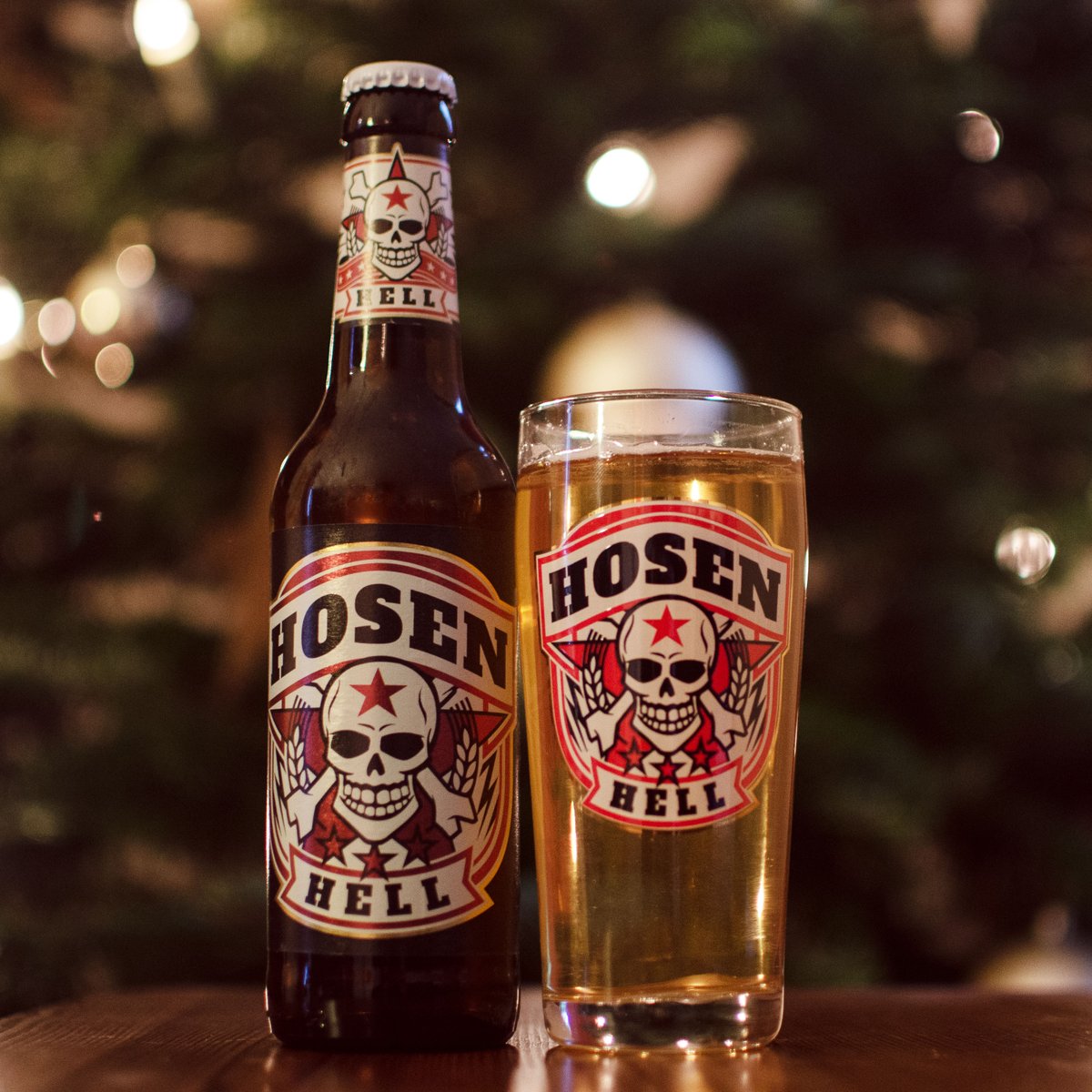 hosenhell's tweet photo. #HosenHell wünscht Euch frohe #Weihnachten! Prost!
@dietotenhosen https://t.co/H4THdv6AXV