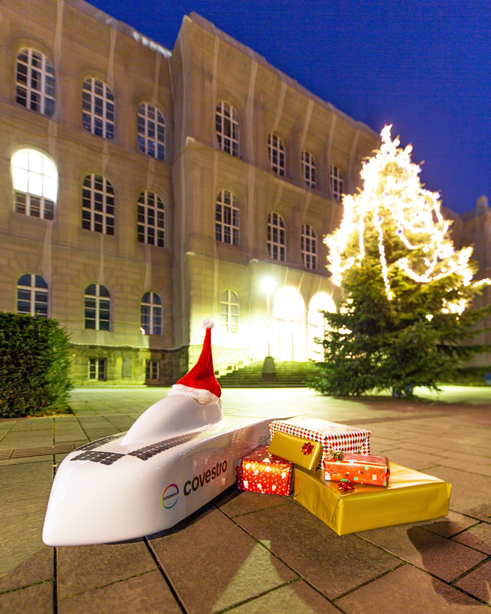 Team Sonnenwagen Aachen wishes you a Merry Christmas! 🎄

We are very happy that so many of you followed us on our journey to Marocco this year.

Enjoy the days with all your loved ones, family and friends! Big hug especially to our big solar family. ☀