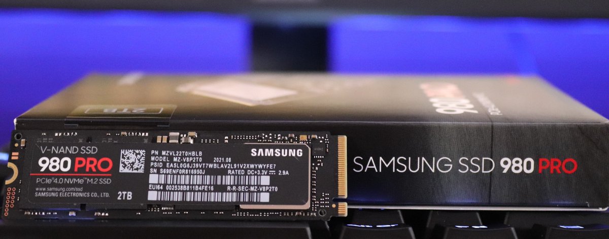 ChProdax's tweet photo. [Sponsored Content] SSD 980 Pro from Samsung
For video and graphics editing as well as 
high-end gaming
Thanks to @samsungschweiz I am allowed to test the 
SSD 980 Pro for you. 
Live from 16:00 on Twitch
https://t.co/OLDqP6bgu8

#Ad #SamsungSSD  #gaming #ssd980pro #Samsung https://t.co/cEX7ACA2BZ