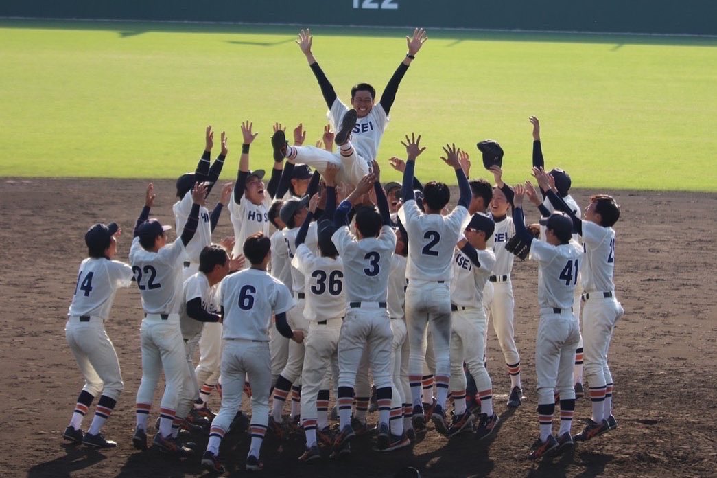 hosei_rbbc's tweet photo. 本日2021年の全ての活動が終了致しました。

全日本選抜大会 ベスト8
全日本選手権 優勝
と今年は飛躍の年となりました！来年度も劣らぬ飛躍を遂げるべく練習して参ります⚾️

今後とも法政大学軟式野球部をよろしくお願いします！！

#hoseinanshiki https://t.co/8J9e73Sm5F