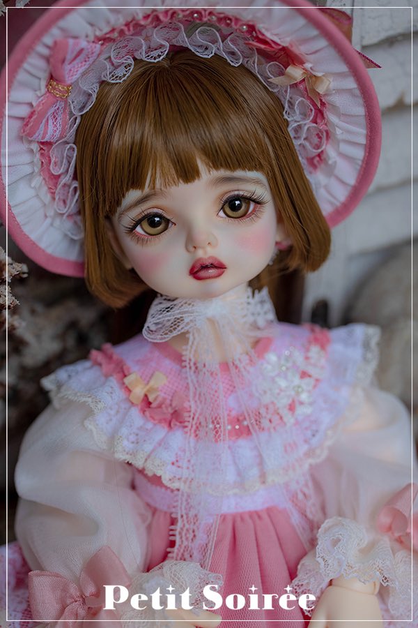 Petit_Soiree's tweet photo. Marron (Bisque skin) 

Make up by Kana님
Outfit by Rin.Rena님

https://t.co/l3RQEsbRri https://t.co/Fk1dP8mR7s
