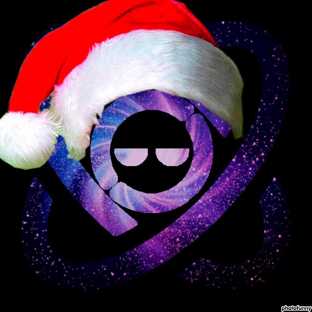 VL_PrimeGalaxy's tweet image. Merry Christmas everyone!

To celebrate we will be giving away a 1350 RP Skin of your choice.

Like &amp;amp; RT this tweet and follow us on Twitter to enter.