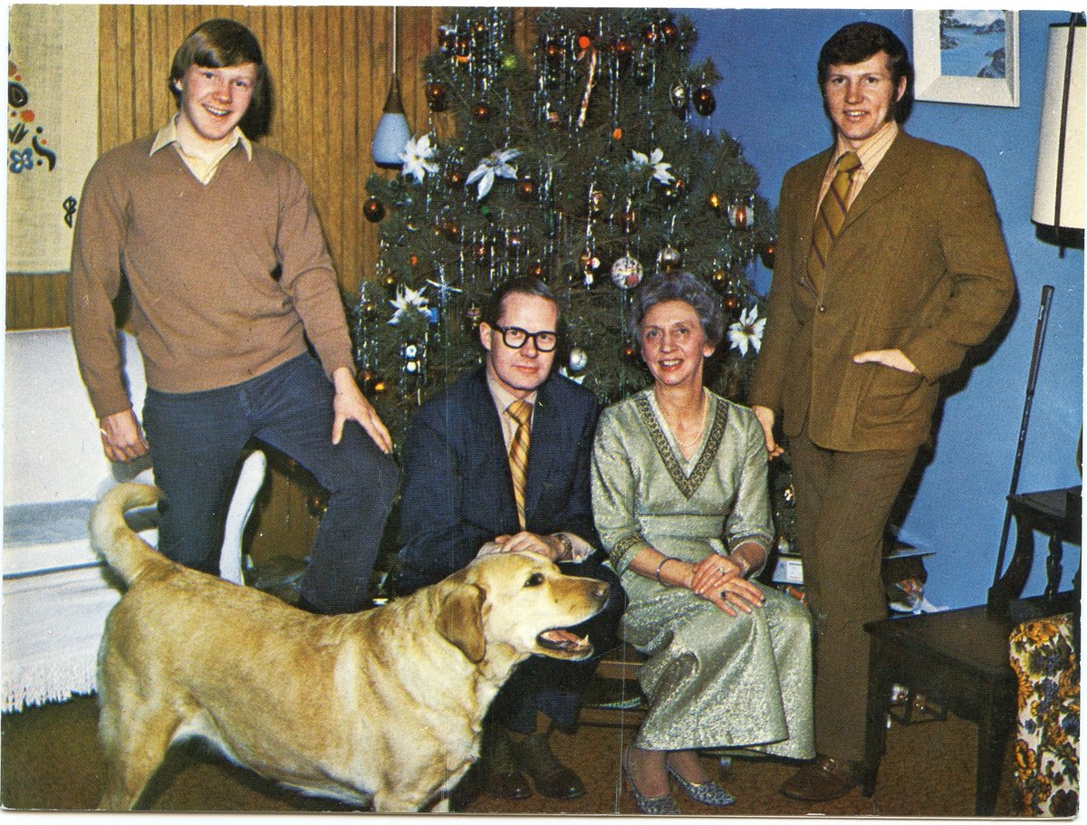 Merry Christmas Eve! To celebrate, we’re flashing back to the 1970s with the Blair family in front of their Christmas tree dressed in their best.  

Sending our best and safest wishes of peace, health, and happiness.
 
#ChristmasEve #Holidays #FlashbackFriday #BeKind #613History