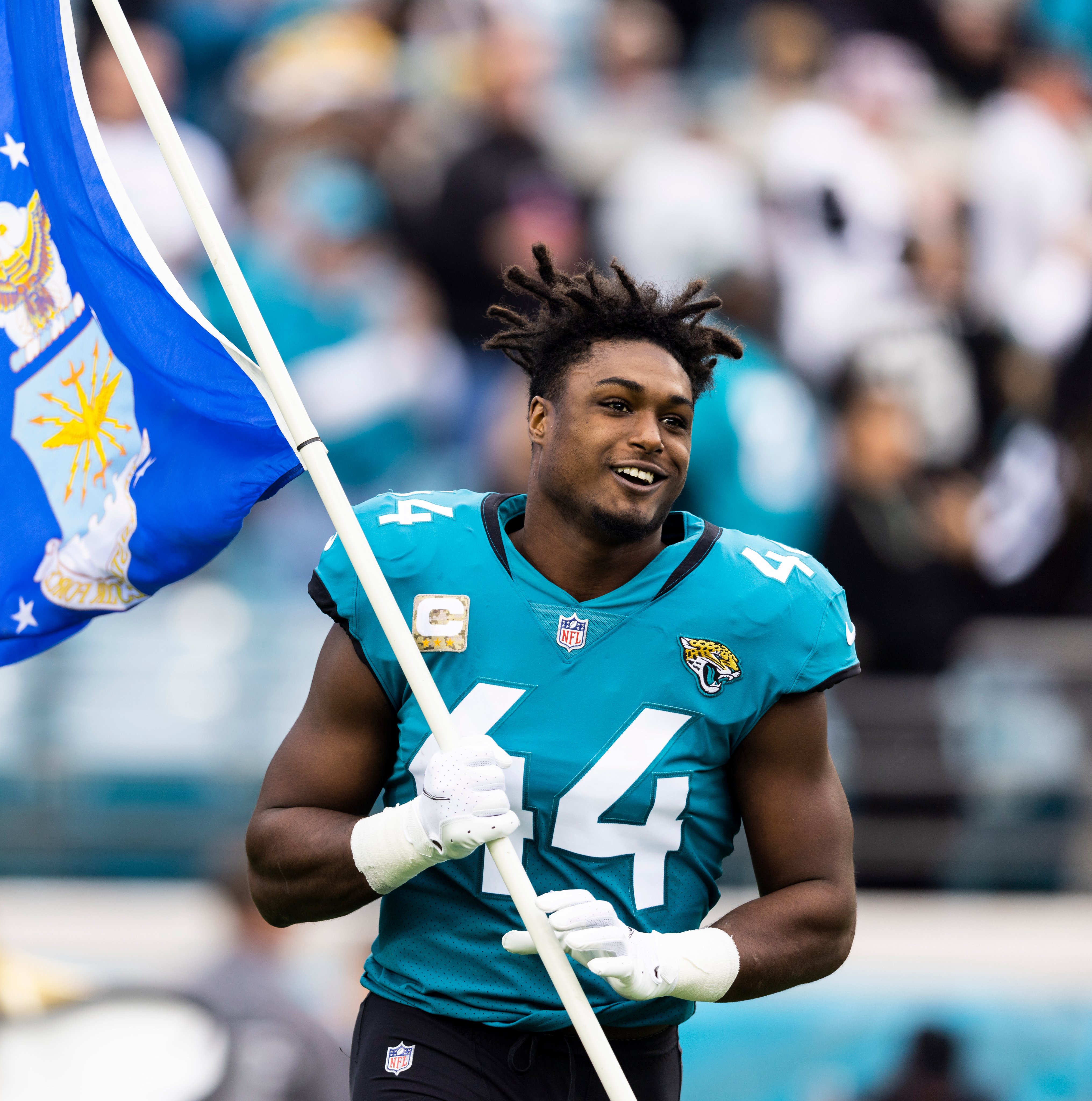 Myles jack sales jaguars jersey