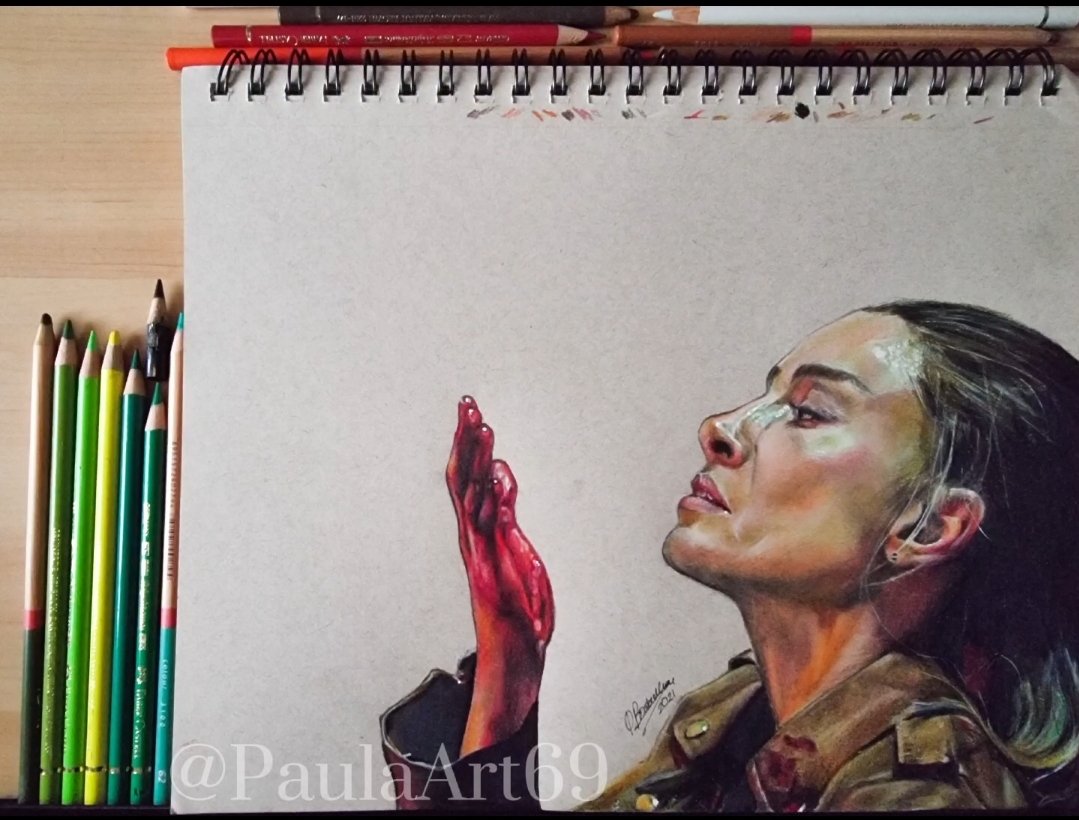 PaulaArt69's tweet photo. My last #lucifer drawing and my first proper coloured pencil drawing of a human. I think it turned out well. Hope you like it and see you in my new project ❤ I'll be moving to digital for a while and re-drawing few things 👀
#fanart #chloedecker #goodbyelucifer https://t.co/ce5rjLGYh1