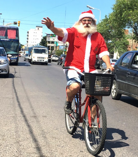 walkingconurban's tweet photo. Un breve repaso por las gemas navideñas del conurbano bonaerese. Sale hilo. https://t.co/SW4LIw2vbn