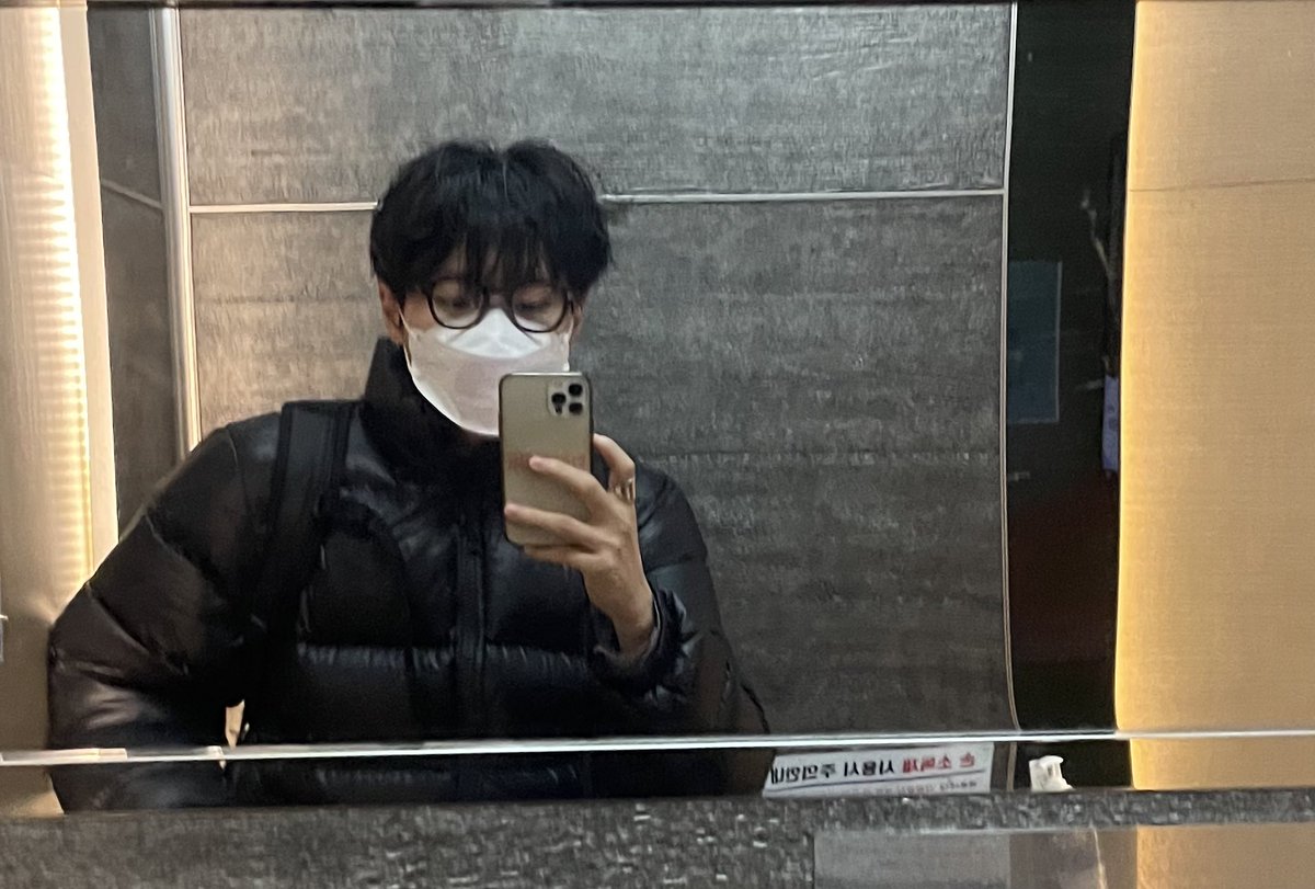 _chowoodz's tweet photo. 근데 이번에는 크리스마스보다 중요한 날입니다… 무즈의 600일이에요… 🧡💙헿 추카포카❤️‍🔥 https://t.co/S8qwpITCAn