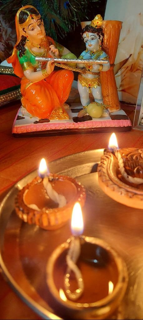 ArmysVedic's tweet photo. ॐ सर्वे भवन्तु सुखिनः सर्वे सन्तु निरामयाः।
सर्वे भद्राणि पश्यन्तु मा कश्चिद्दुःखभाग्भवेत।
ॐ शान्तिः शान्तिः शान्तिः॥

May Yoongi shows speedy recovery and become healthy again.
#adiyaforyoongi
#GetwellsoonSUGA 
#GetWellSoonYoongi 
#GetWellSoonMinYoongi https://t.co/b1GhnFSMFg