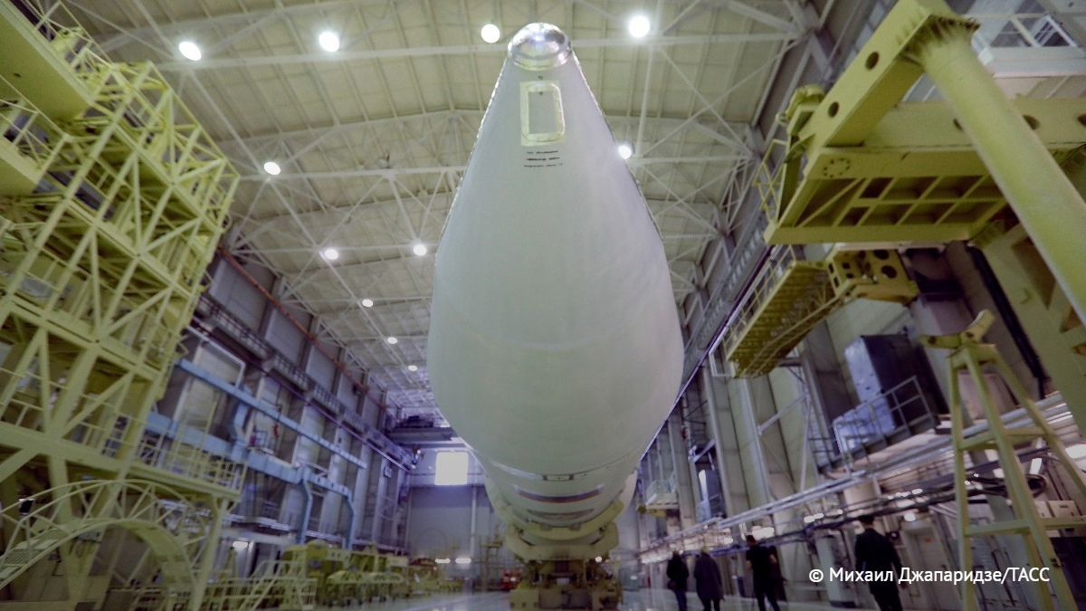 Ракета-носитель "Ангара-а5". Ракета Ангара а5. Роскосмос Ангара. Старт ракеты Ангара. Ангаре а5м. Ракета-носитель "Ангара-а5". Ракета Ангара а5. Роскосмос Ангара. Старт ракеты Ангара.