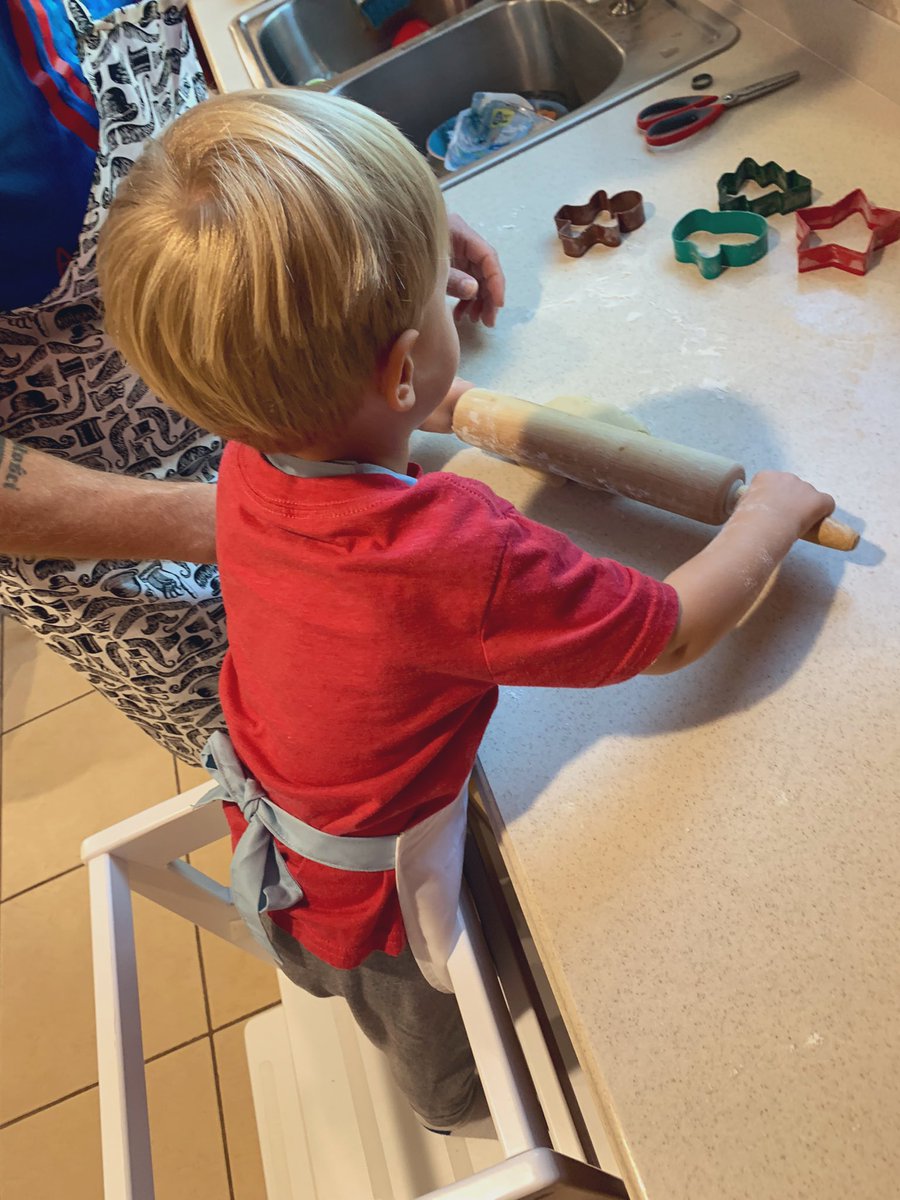 Jenn Tracker tweet media