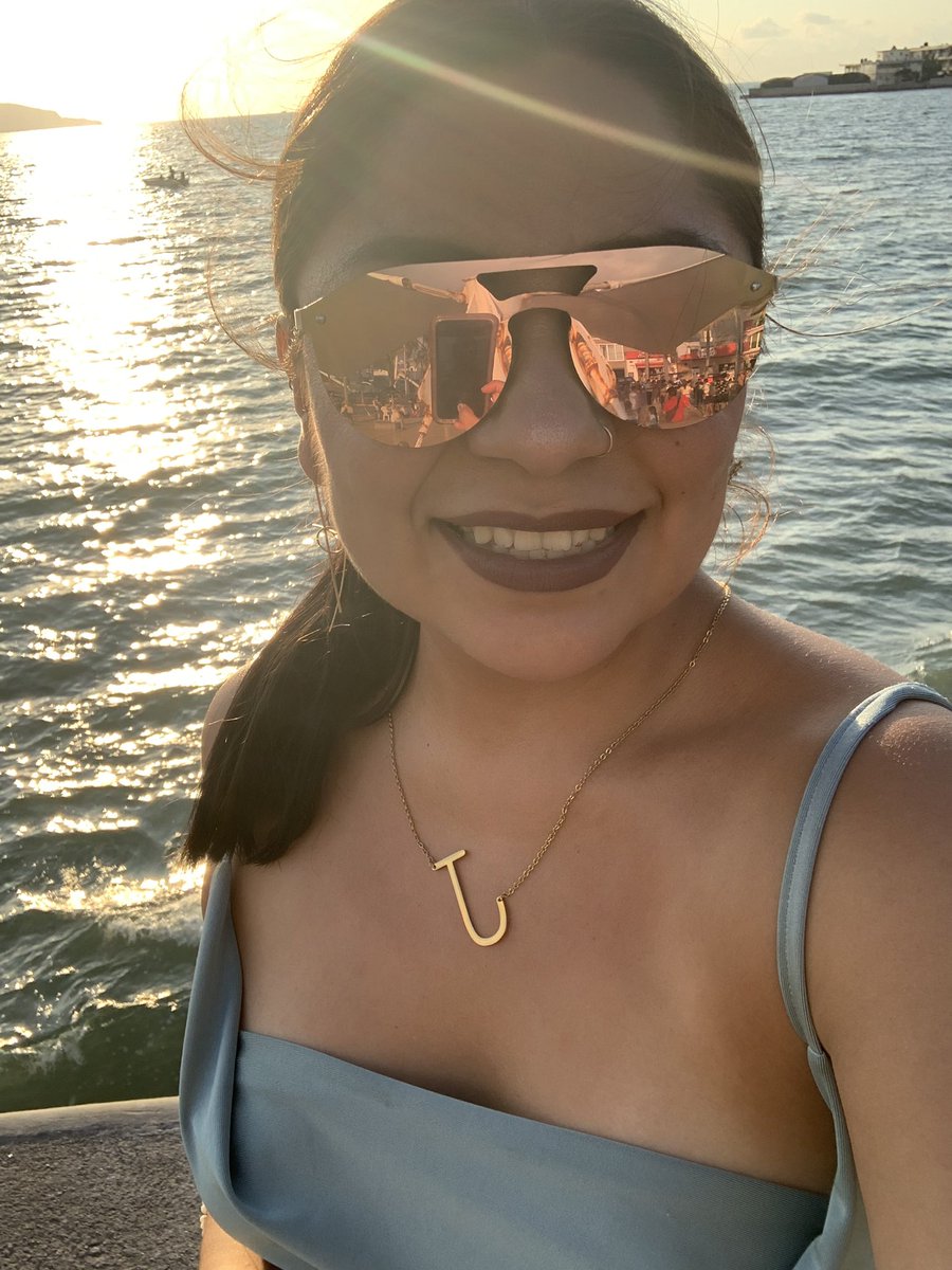 jessieyei9's tweet photo. @yamileh #maztlan2021 #feliz #solnaranja #amorypaz https://t.co/Z8BDLWJHmT