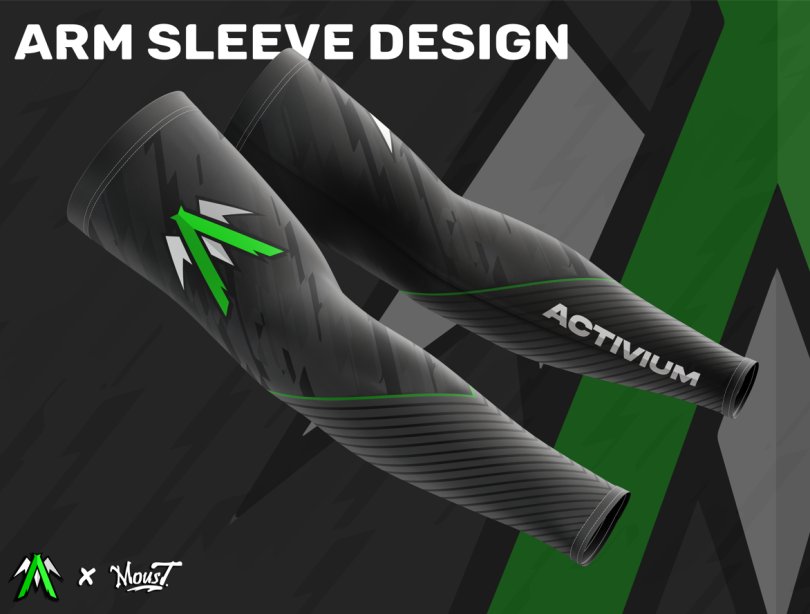 Bonjour à tous ! 👋

📍 À l'occasion des fêtes de fin d'année nous sortons dès ce soir nos manchettes eSport en partenariat avec <a href="/OneXWear/">One X™</a> ! 🤩

📍 N'hésitez pas à nous @ sur twitter avec vos photos du maillot ou de nos manchettes ! 

Bonne fêtes de fin d'année à tous !🔥💚